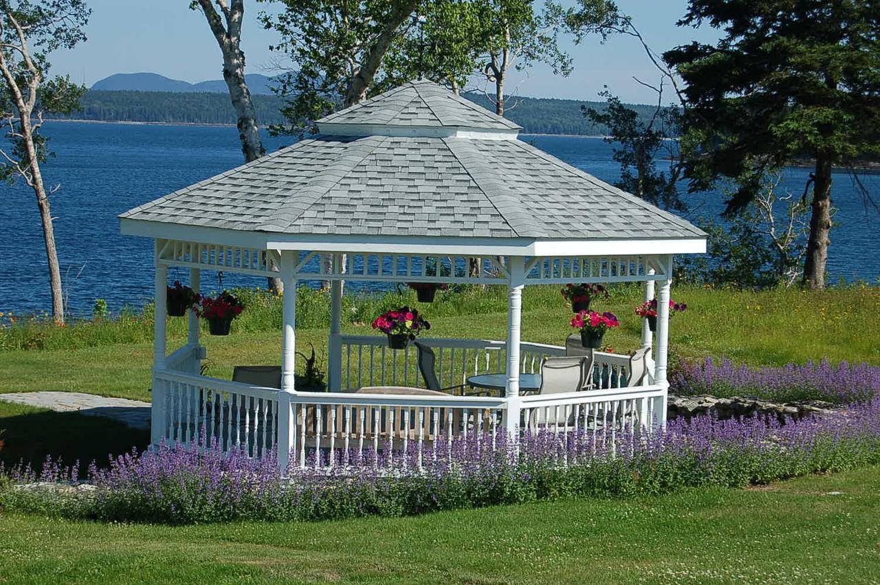 Wave Walker Bed And Breakfast Surry Exteriör bild