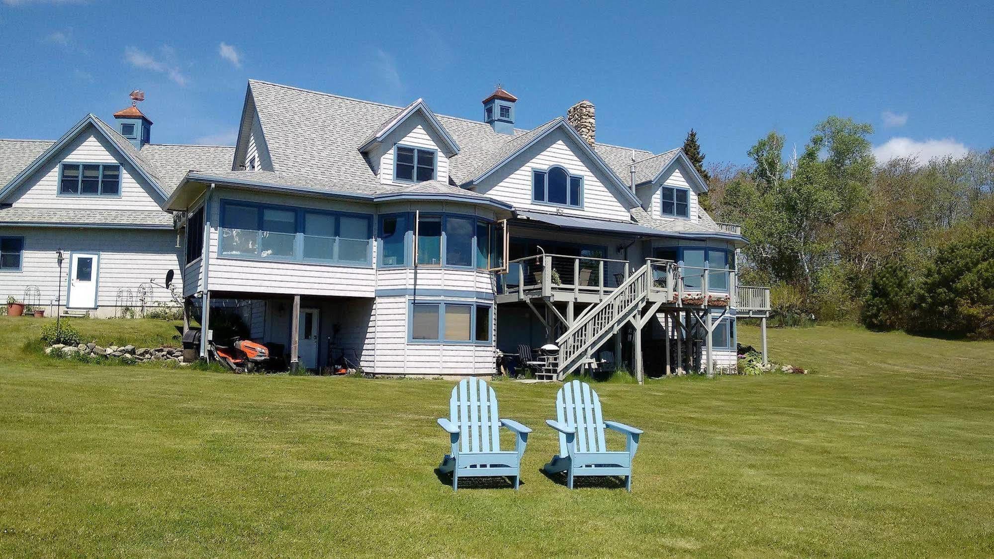 Wave Walker Bed And Breakfast Surry Exteriör bild