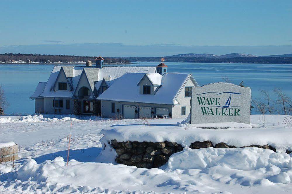 Wave Walker Bed And Breakfast Surry Exteriör bild